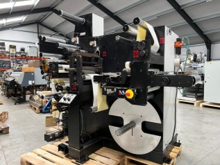 Flexo and label printing machine